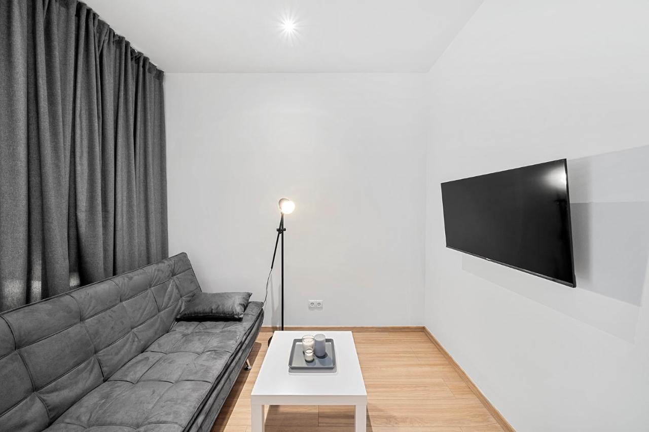 Boutique Space Vie #3O3 Appartement Wenen Buitenkant foto